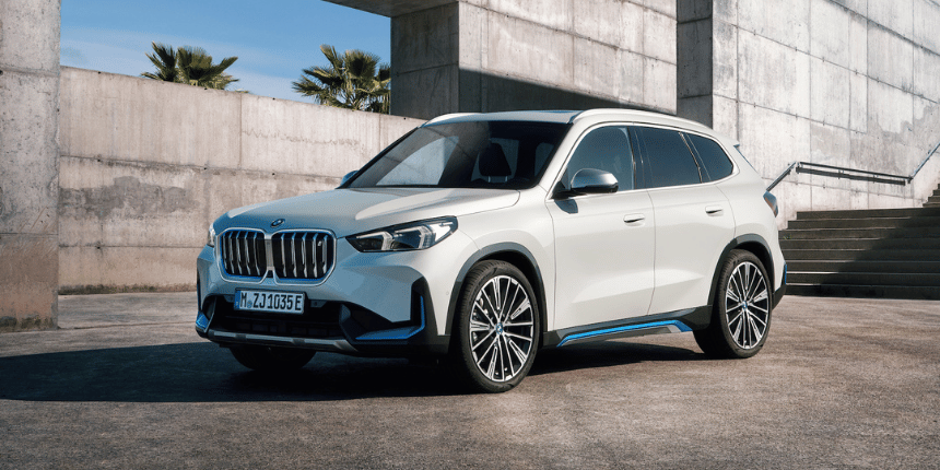 BMW iX1