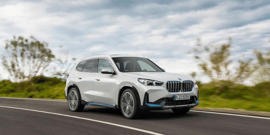 BMW iX1