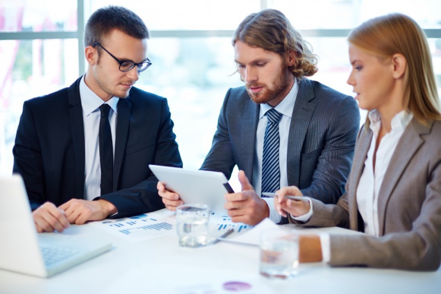 Seeking a Business Advisory Consultant? Partner with thouCentric Today